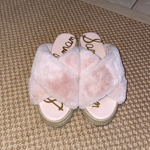Sam Edelman Shoes - Sam Edelman Zia pink faux fur wedge espadrille sandals size 6.5